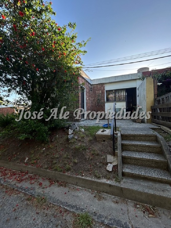 Imagen 7 de Oportunidad Proponga Vivienda ubicada en el Real de San Carlos, a cuadras de la Rambla y playas de Colonia.