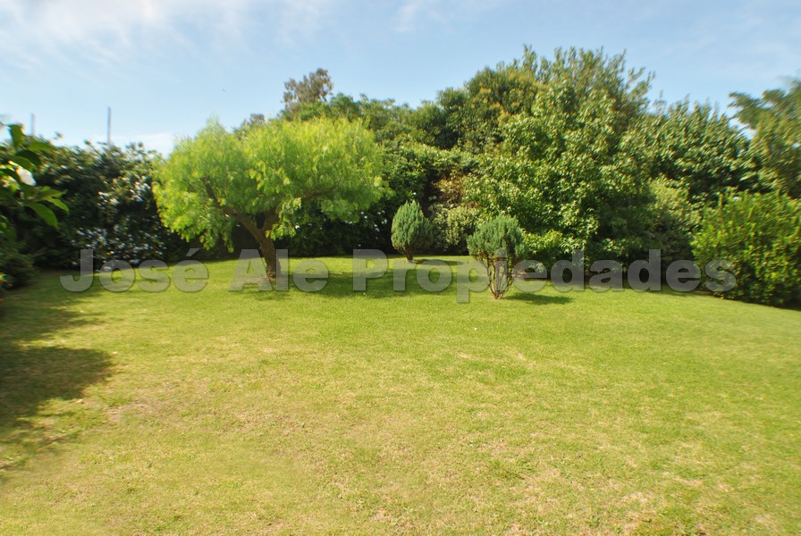 Imagen 8 de Magnífica propiedad en zona residencial a metros de Rambla Costanera y Playas de Colonia del Sacramento.