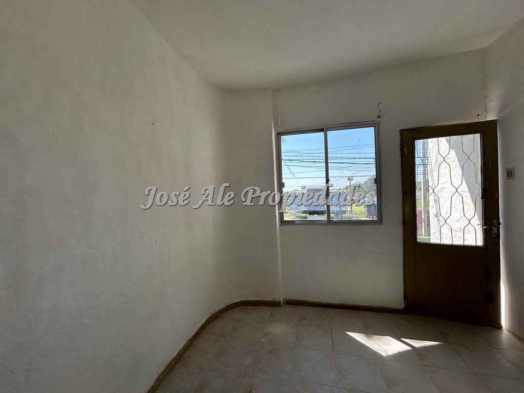 Imagen 4 de ¡OPORTUNIDAD DE INVERSIÓN! ! 2 Casas en PH  ubicadas a una cuadra de Av. principal Baltasar Brum.