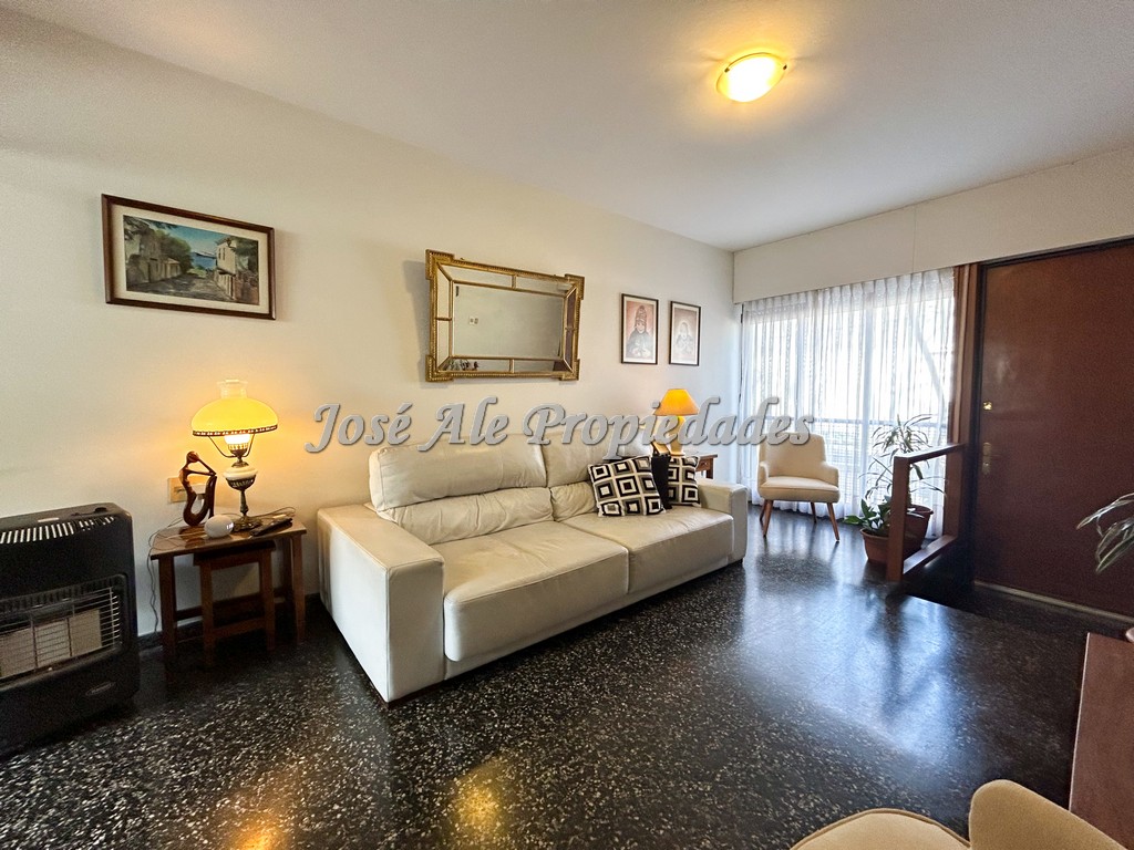 Imagen 5 de Excelente propiedad ubicada en estratégico punto de la ciudad de Colonia.