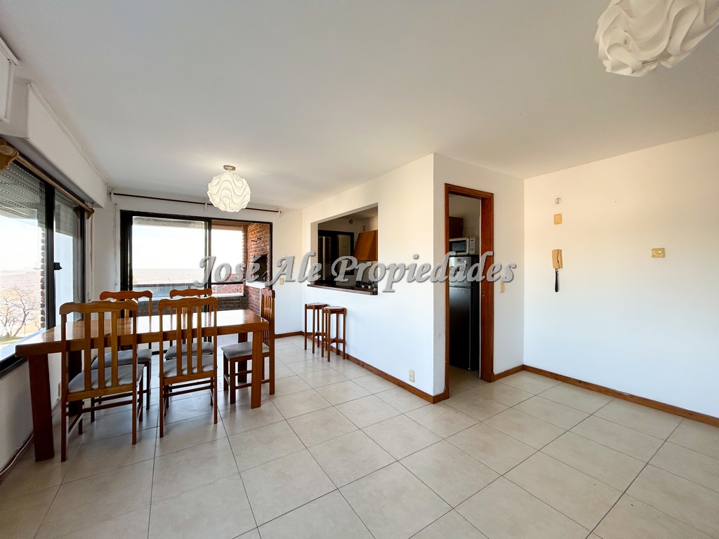 Imagen 3 de Magnífico departamento ubicado en Rambla Costanera de Colonia del Sacramento.