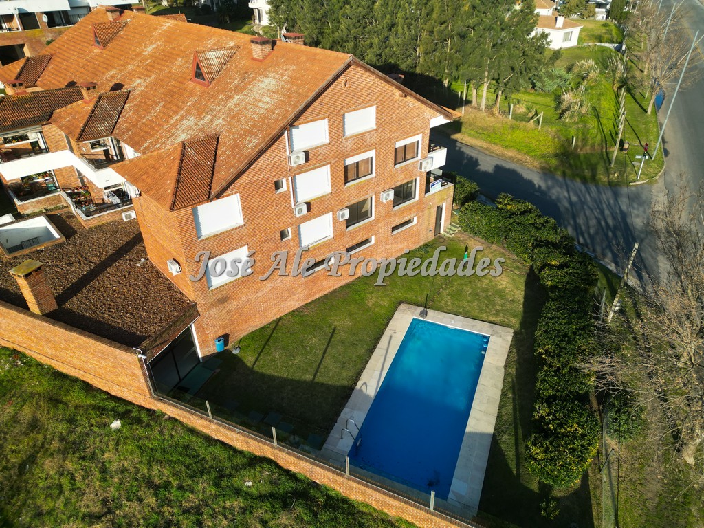 Imagen 9 de Magnífico departamento ubicado en Rambla Costanera de Colonia del Sacramento.