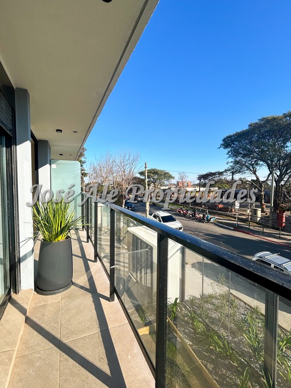 Imagen 10 de Apartamento a estrenar con vista al Río en Edificio Sacramento, sobre Av. Gonzales Moreno a 1 cuadra de la Rambla de Colonia.
