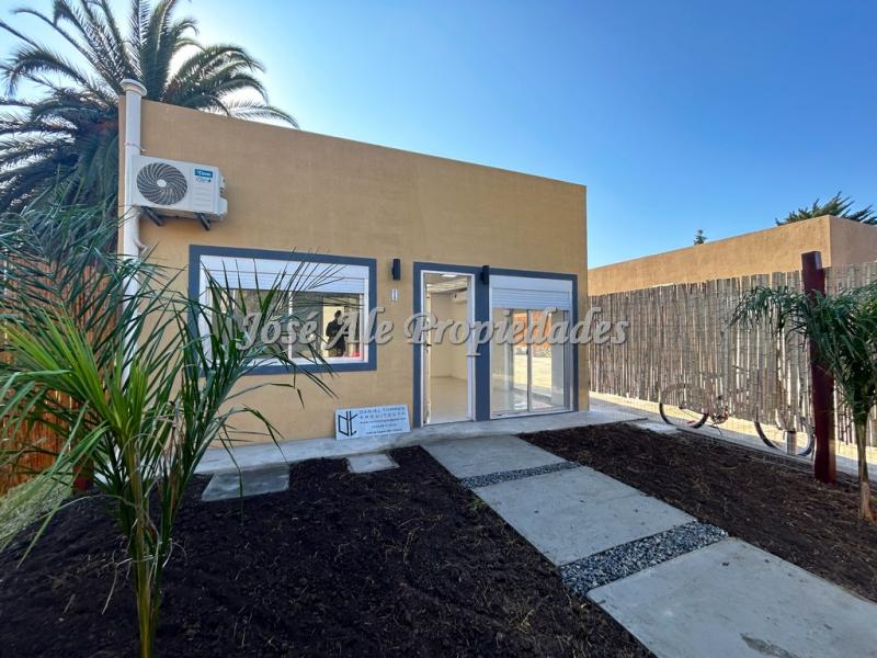 PROPIEDADES DE 2 DORMITORIOS CON PISCINA EXCLUSIVA PARA CADA UNIDAD.