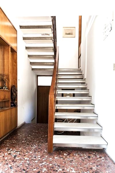 Imagen 8 de Casa de excelente construcción, ubicada en el centro de la ciudad de Colonia del Sacramento.