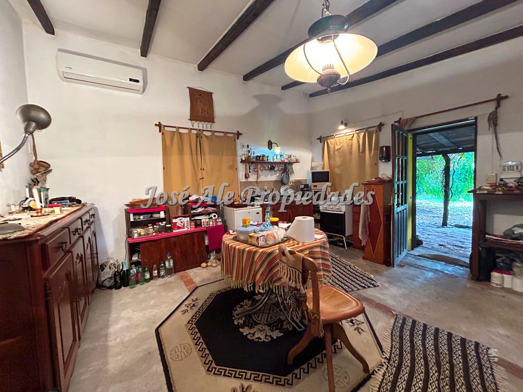 Imagen 3 de Casa ubicada en el Real de San Carlos, en una zona muy tranquila.