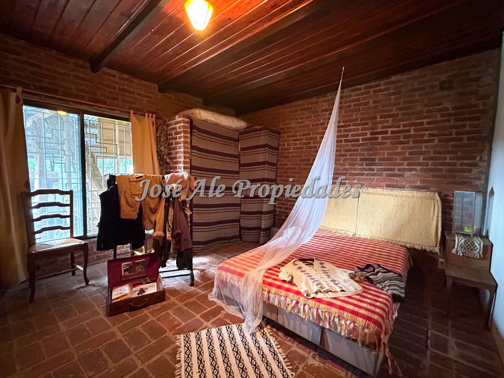 Imagen 7 de Casa ubicada en el Real de San Carlos, en una zona muy tranquila.