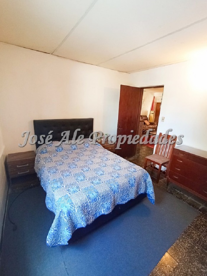 Imagen 7 de Casa ubicada a 3 cuadras de la Rambla Costanera y a 50m de la zona de 2 avenidas.