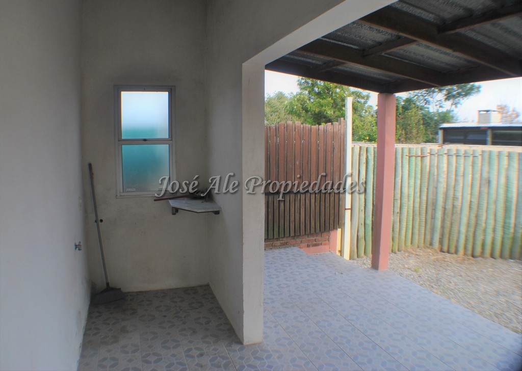 Imagen 10 de Casa ubicada en el Real de San Carlos, próxima a la renovada Plaza de Toros.