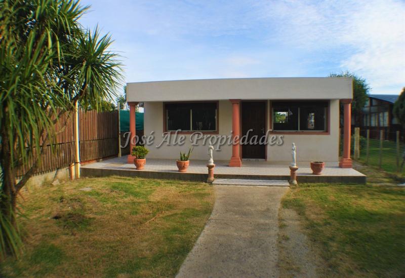 Casa ubicada en el Real de San Carlos, próxima a la renovada Plaza de Toros.