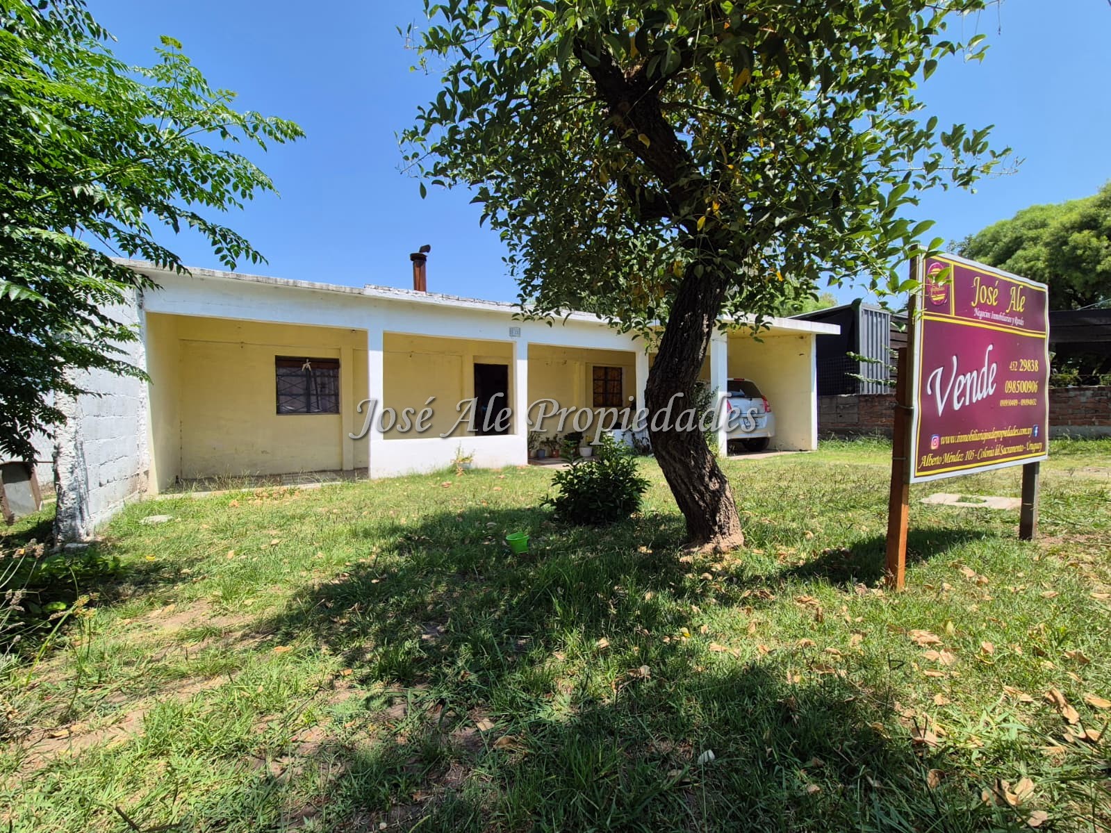 Imagen 1 de Casa con gran terreno en el Real de San Carlos con fácil acceso, por ruta 21.