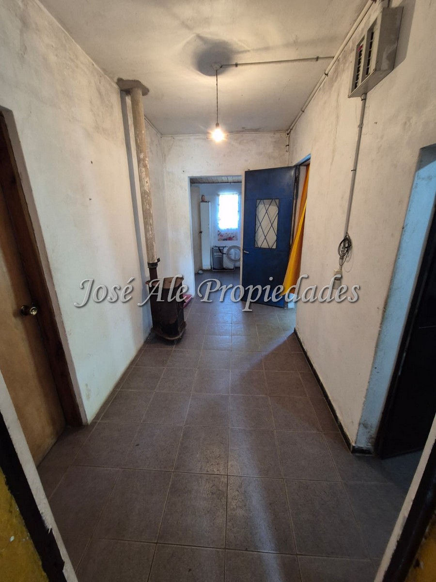 Imagen 6 de Casa con gran terreno en el Real de San Carlos con fácil acceso, por ruta 21.