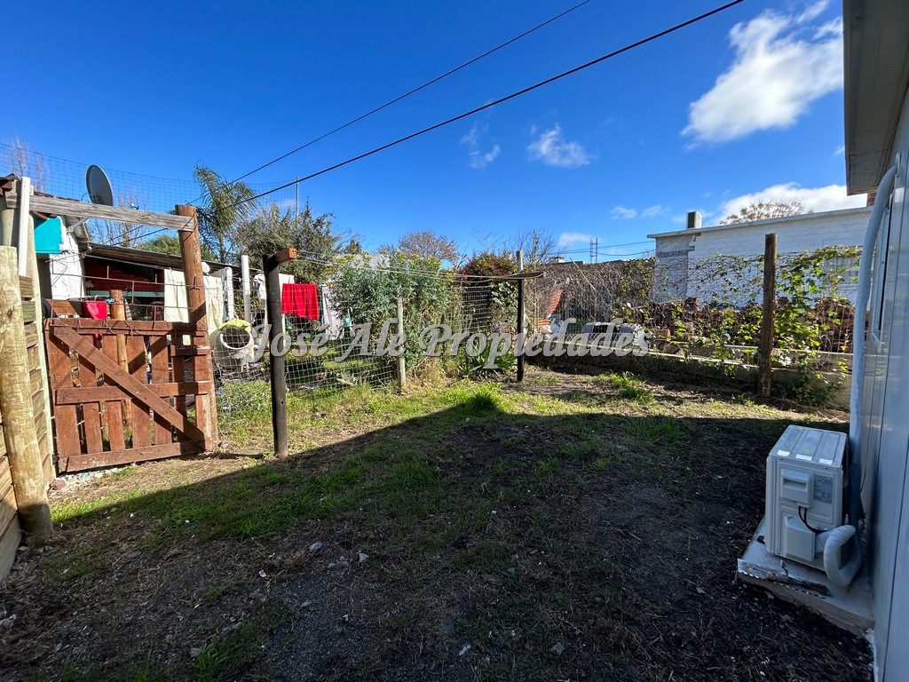Imagen 9 de EN ALQUILER Casa ubicada en el Real de San Carlos, Colonia del Sacramento, próxima a todos los servicios.