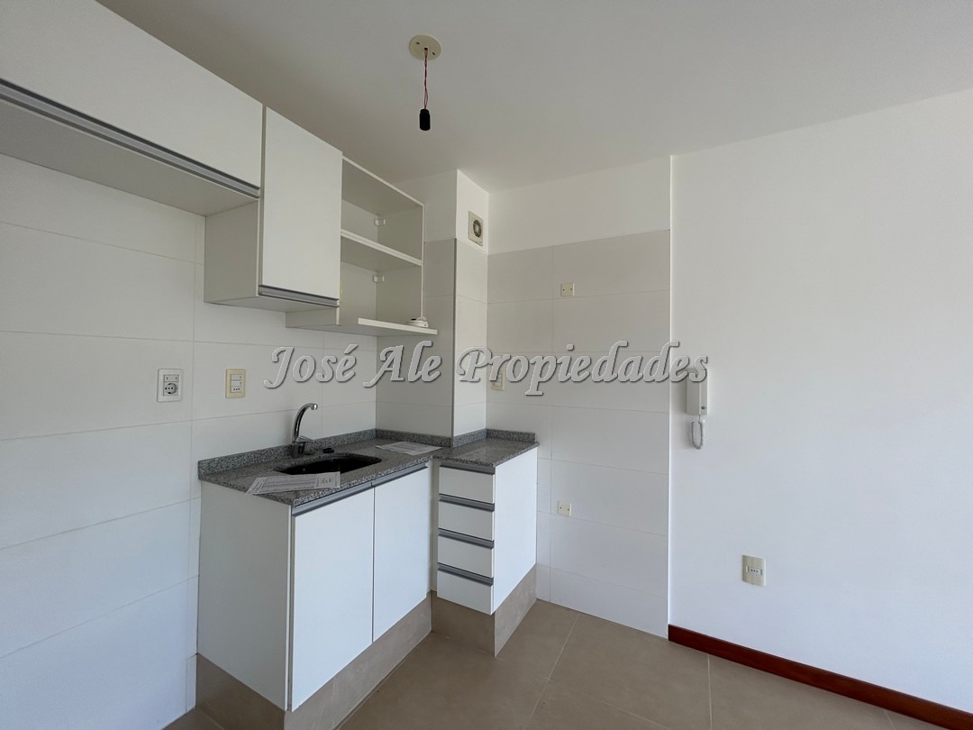 Imagen 2 de Espectacular monoambiente en edificio residencial frente al Rio de la Plata.