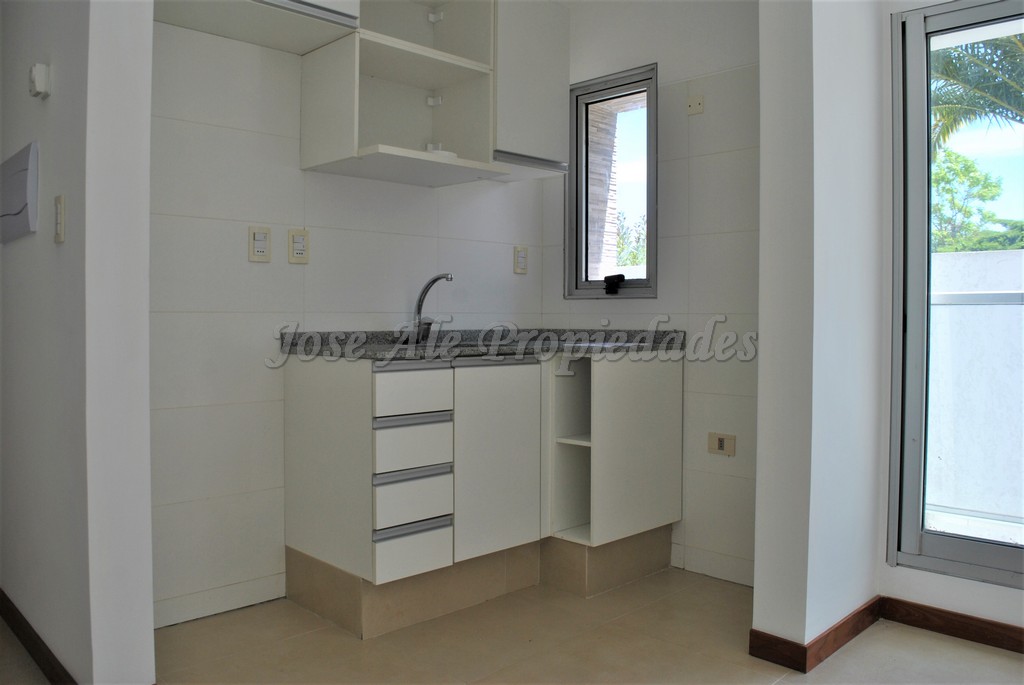 Imagen 4 de EN VENTA Espectacular monoambiente en edificio residencial frente al Rio de la Plata.