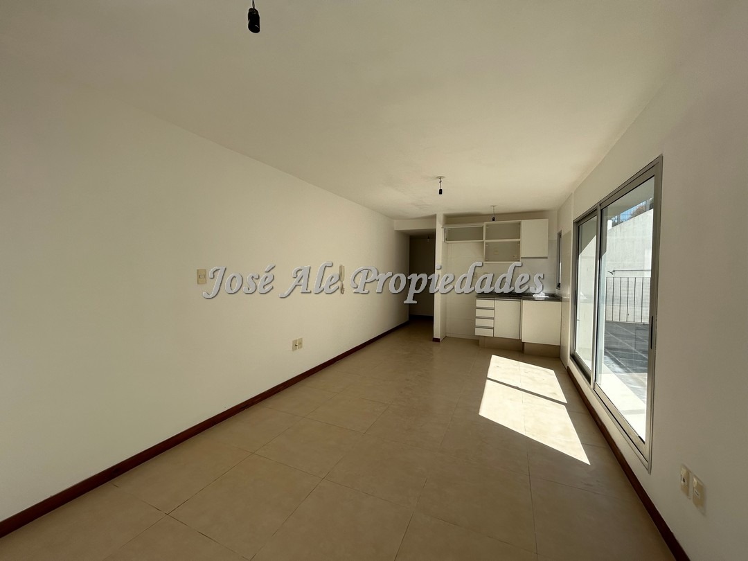 Imagen 2 de EN VENTA Espectacular monoambiente o posible 1 dormitorio en edificio residencial frente al Rio de la Plata.