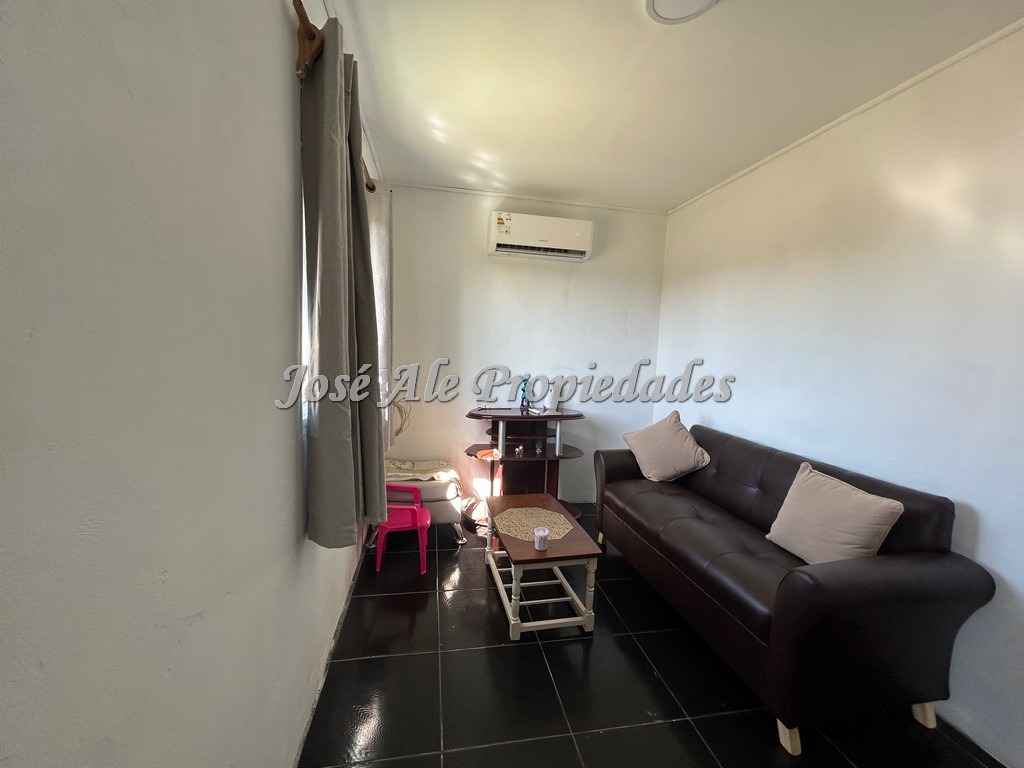 Imagen 3 de Casa ubicada en el general, en agradable barrio en pleno crecimiento.