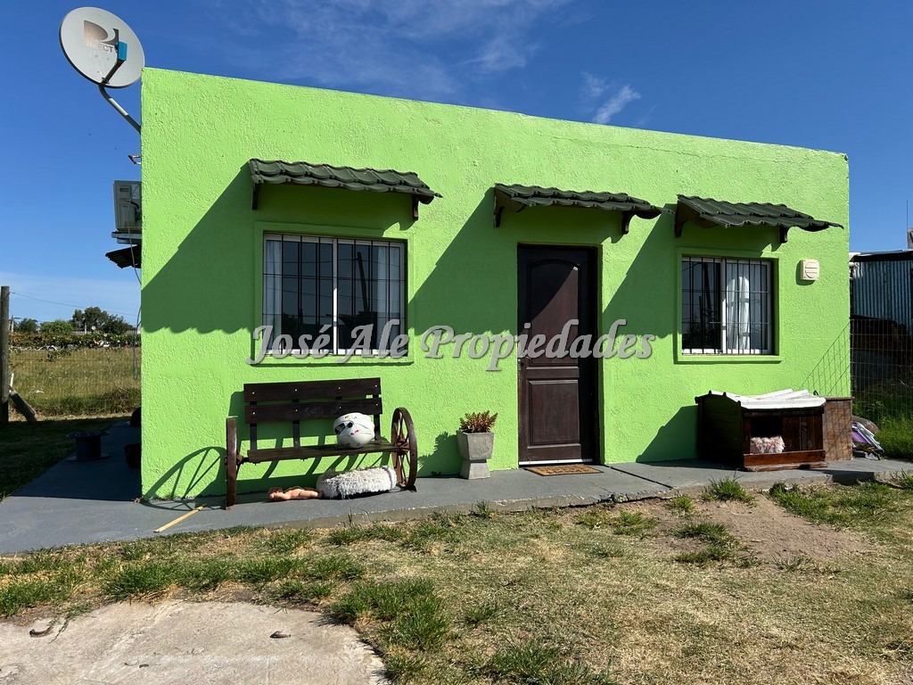 Imagen 1 de EN VENTA Casa ubicada en el general, en agradable barrio en pleno crecimiento.