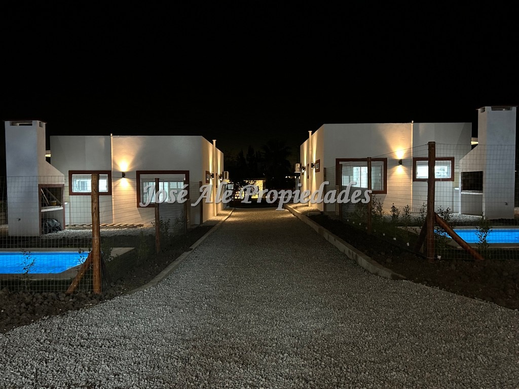 Imagen 1 de Casa unidad 1 a estrenar, se encuentra ubicado en hermoso fraccionamiento del Real de San Carlos, a corta distancia de Plaza de Toros y próximo a todos los servicios.