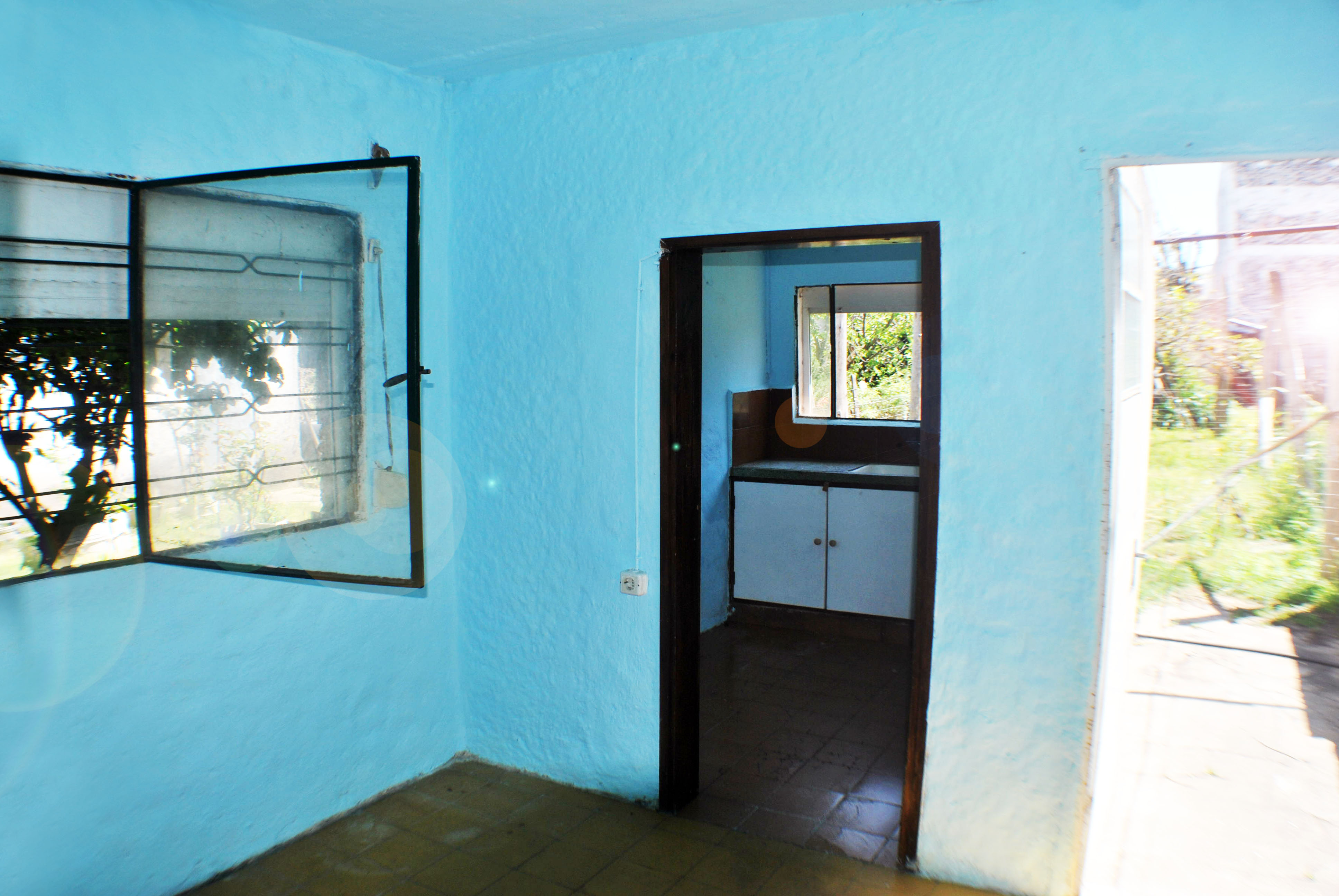 Imagen 5 de Casa de 1 dormitorio con patio, se encuentra ubicada en barrio cementerio, a pasos de todos los servicios.