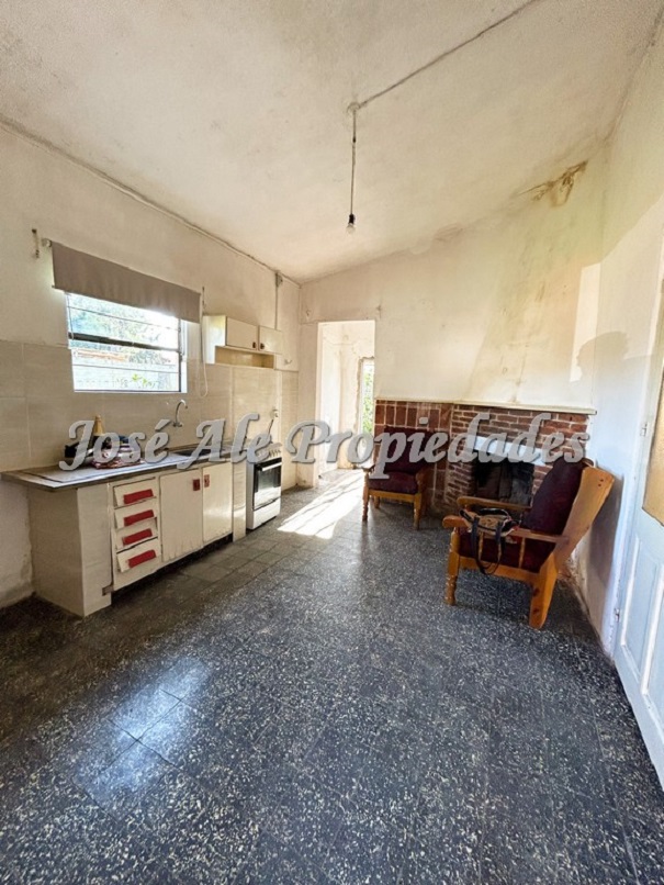 Imagen 6 de Casa ubicada en el Real de San Carlos, próxima a la Renovada Plaza de Toros y a todos los servicios.