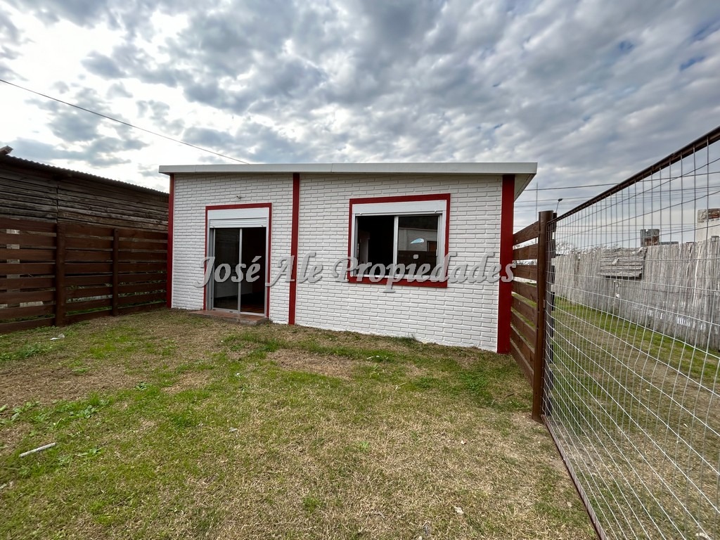 Imagen 10 de Hermosa propiedad se encuentra ubicada en el barrio los nogales, próxima todos los servicios.