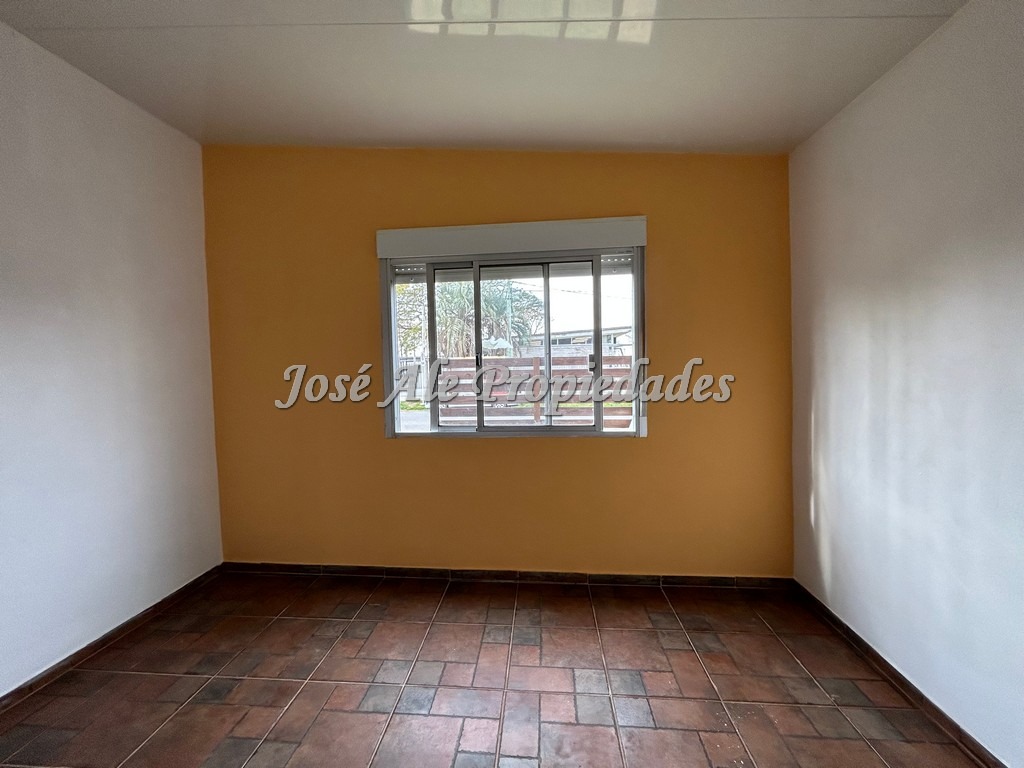 Imagen 5 de Hermosa propiedad se encuentra ubicada en el barrio los nogales, próxima todos los servicios.