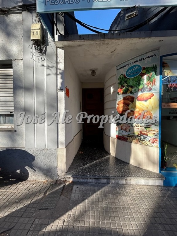 Imagen 1 de Apartamento de 1 dormitorio, ubicado en el centro de la ciudad de Colonia.