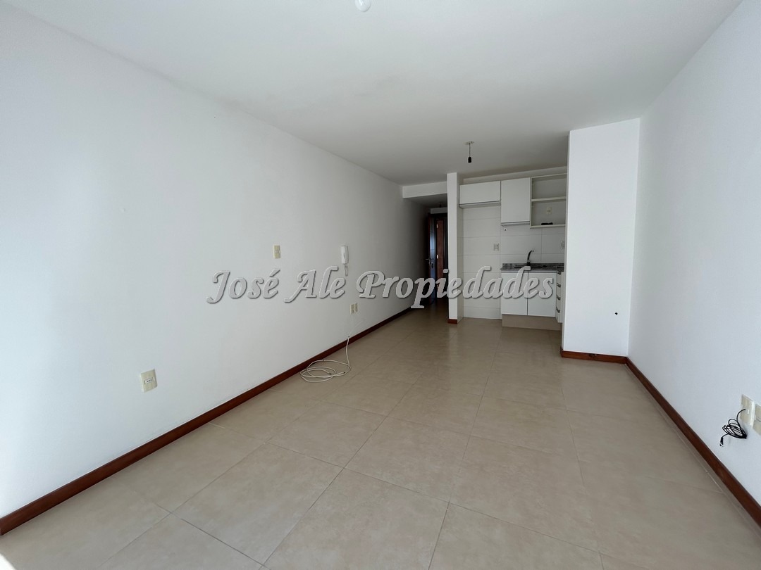 Imagen 3 de Espectacular monoambiente en edificio residencial frente al Rio de la Plata.