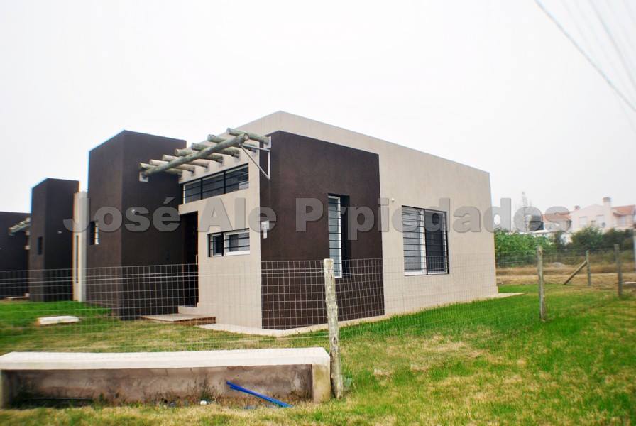 Imagen 2 de Propiedad ubicada en zona Real de San Carlos, cerca de todos los centros de estudios.