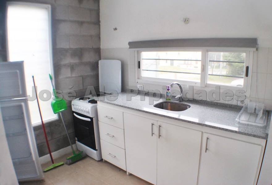 Imagen 6 de Propiedad ubicada en zona Real de San Carlos, cerca de todos los centros de estudios.