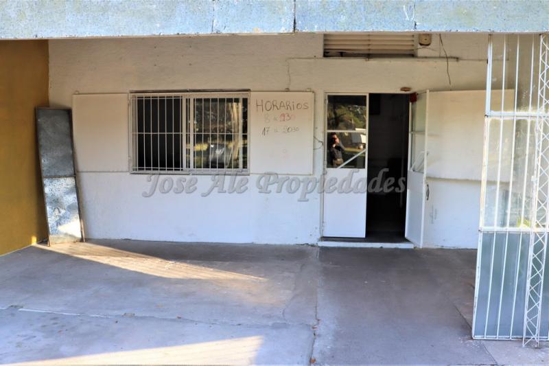 Cuatro propiedades en un mismo padrón, Excelente inversión estratégicamente.