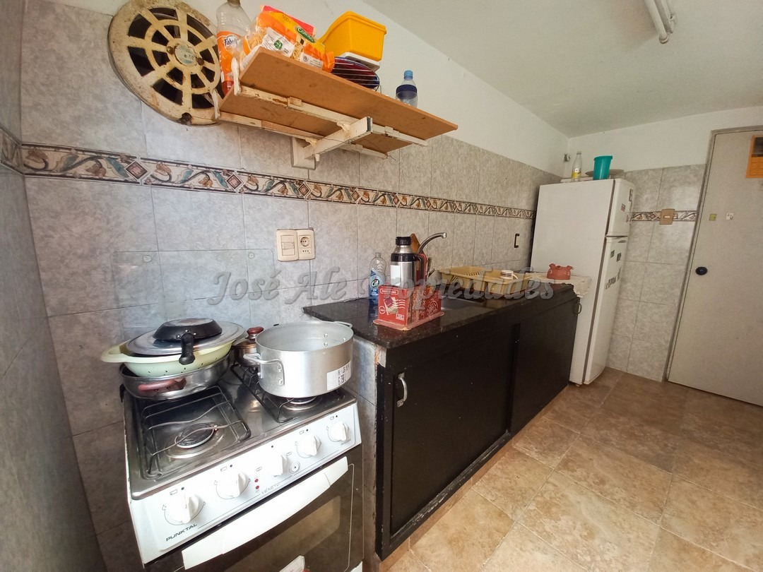 Imagen 6 de Hermosa vivienda de 3 dormitorios ubicada en complejo sobre calle Eugenio Araus.