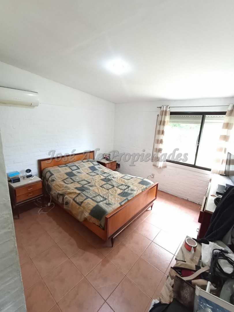 Imagen 5 de Linda casa ubicada en zona tranquila y balnearia, a solo 2 cuadras de Rambla y playas de Colonia.