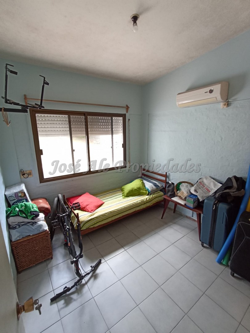 Imagen 6 de Linda casa ubicada en zona tranquila y balnearia, a solo 2 cuadras de Rambla y playas de Colonia.