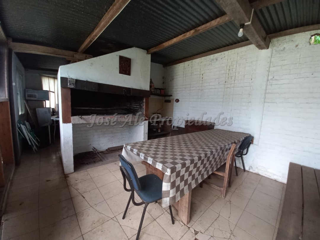 Imagen 9 de Linda casa ubicada en zona tranquila y balnearia, a solo 2 cuadras de Rambla y playas de Colonia.