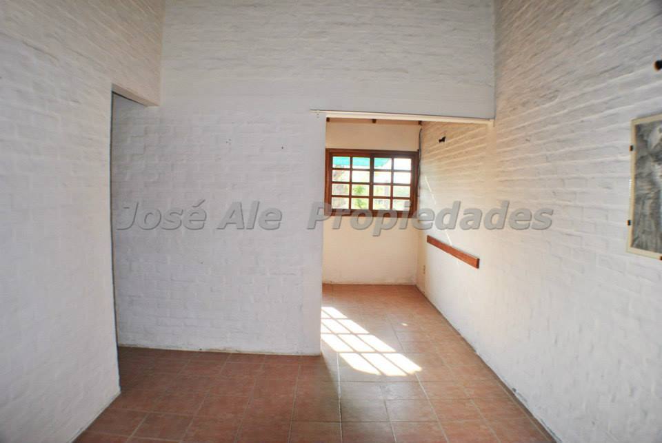 Imagen 3 de Muy linda propiedad ubicada en El General sobre calle Las Quintita en complejo de Viviendas Policiales.