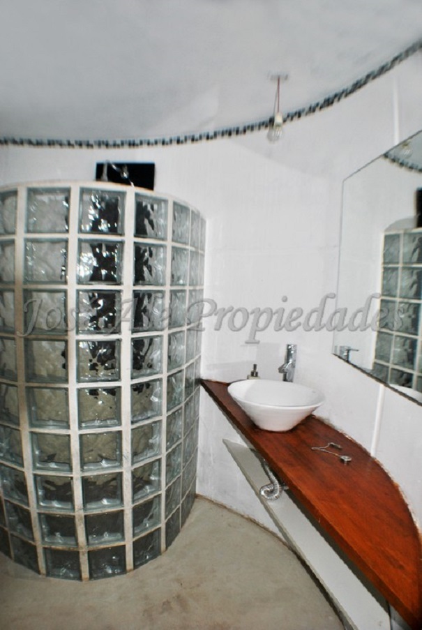 Imagen 10 de Apartamento de 1 dormitorio, ubicado a pocas cuadras de la Rambla y playas de Colonia.