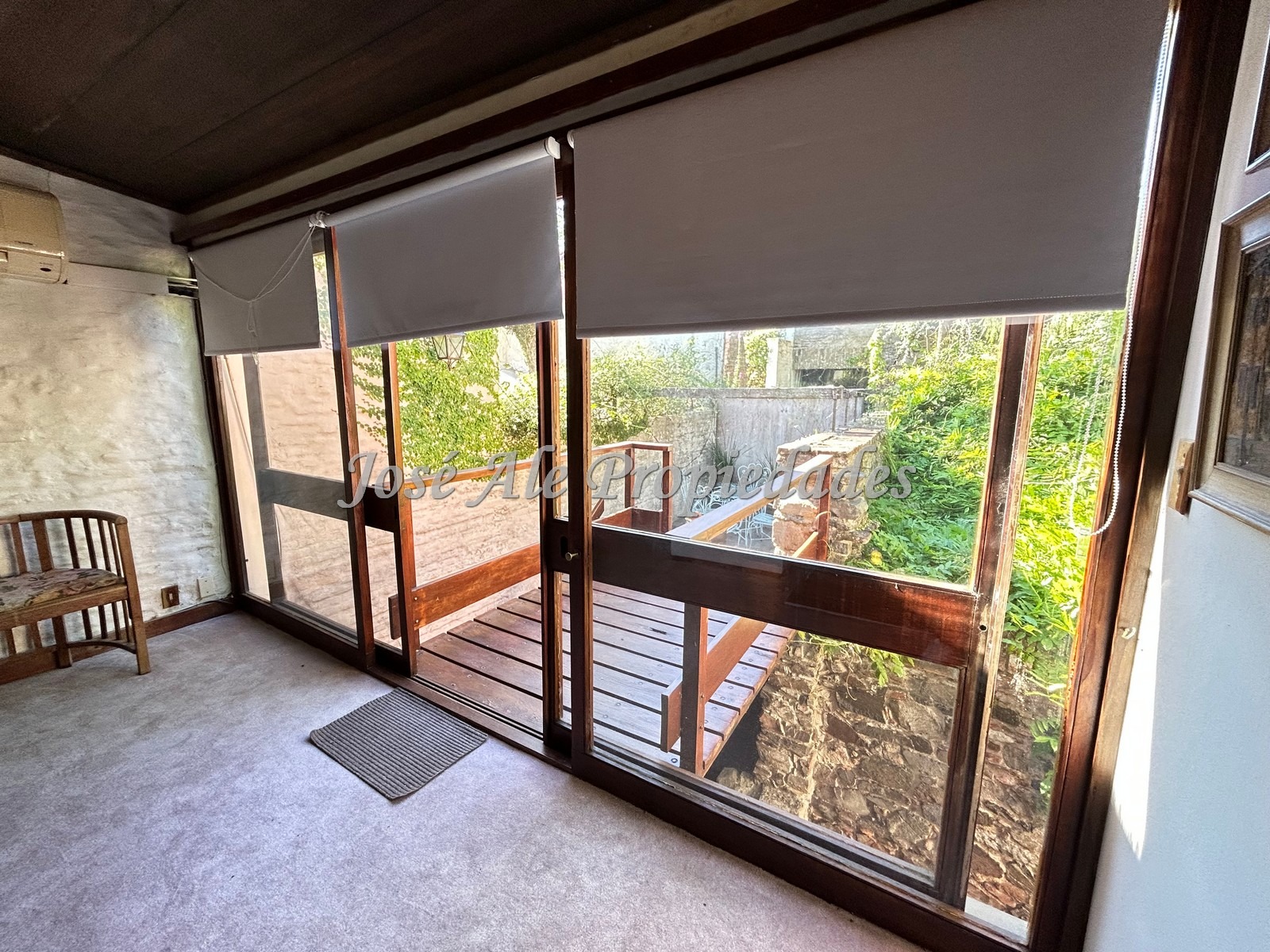 Imagen 9 de Propiedad amoblada con reciclaje arquitectónico con estilo colonial, Colonia.