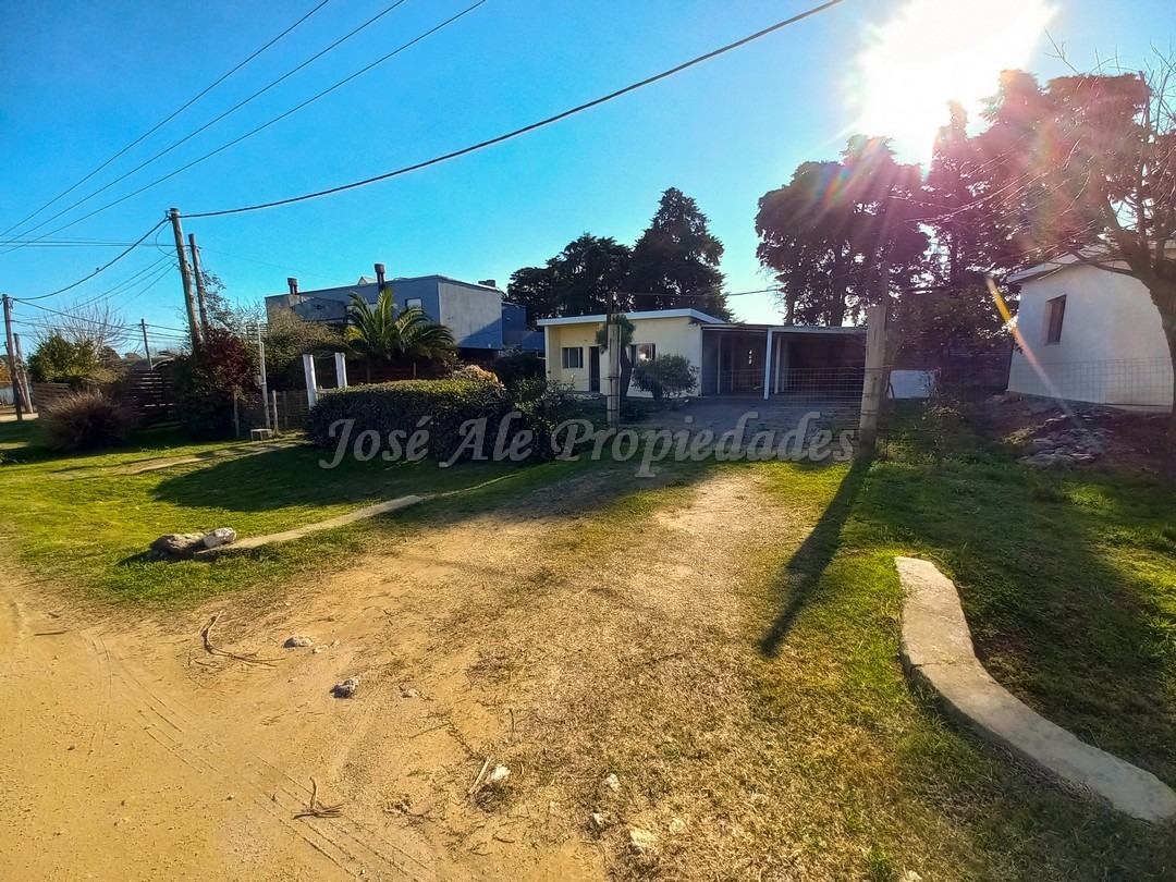 Imagen 3 de Casa en zona Plaza de Toros, a corta distancia de Rambla de Colonia y playas.