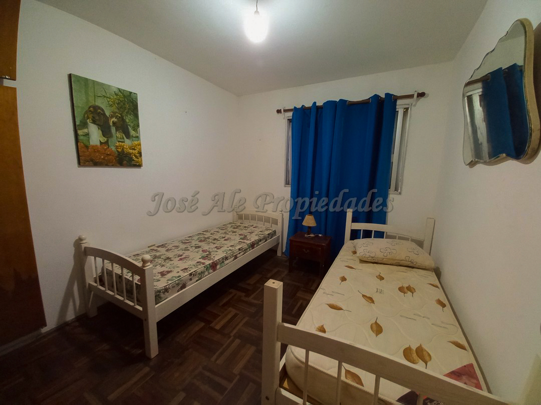 Imagen 6 de Hermosa vivienda ubicada en complejo sobre calle Eugenio Arauz.