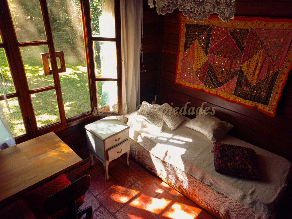 Imagen 6 de Cómoda y confortable cabaña a tan solo 100 mts de la rambla costanera y playas de colonia.