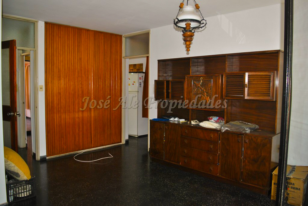 Imagen 6 de Importante propiedad en pleno centro de Colonia sobre Avda. Artigas, a metros de Gral. Flores.