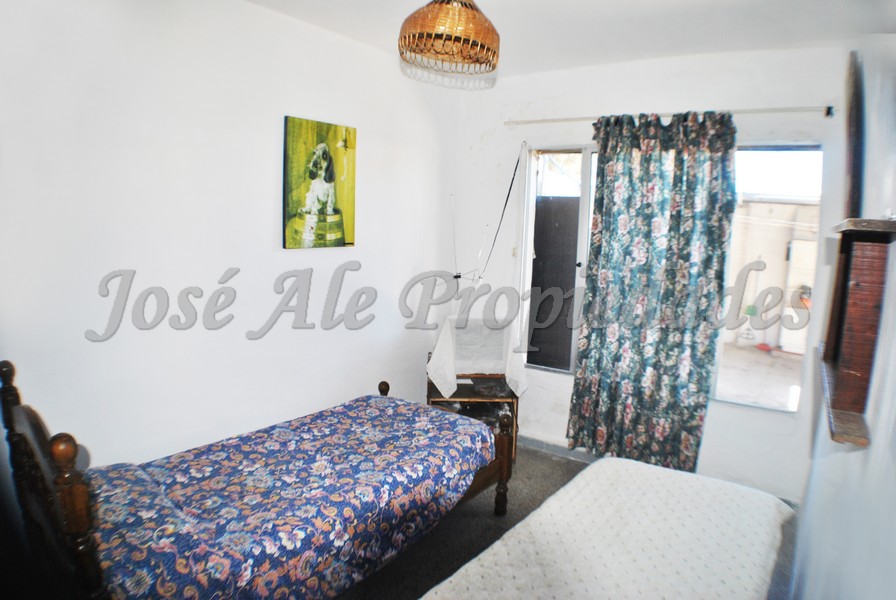 Imagen 6 de Hermosa vivienda En esquina ubicada en hermoso complejo balneario.