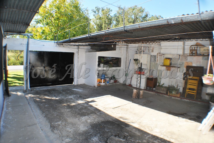 Imagen 8 de Hermosa vivienda En esquina ubicada en hermoso complejo balneario.