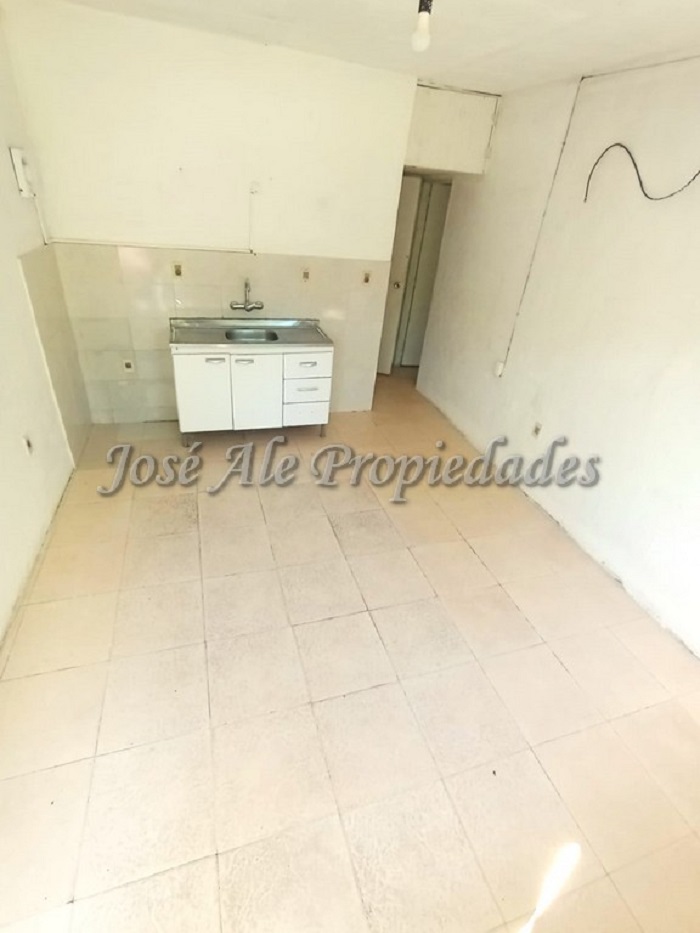 Imagen 3 de Apartamento en alquiler por calle Domingo Bazurro.