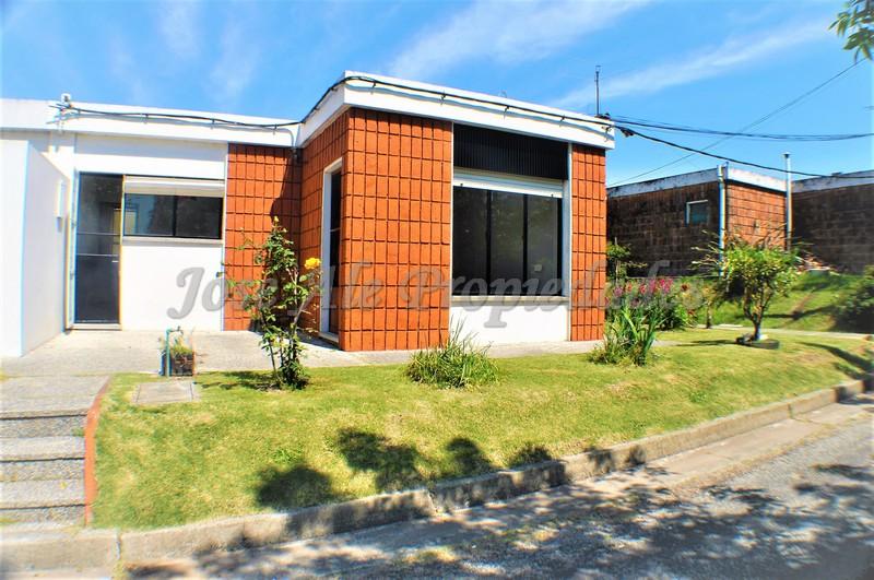 Impecable y confortable vivienda de 3 dormitorios ubicada a 100m de Luis Alberto de Herrera.