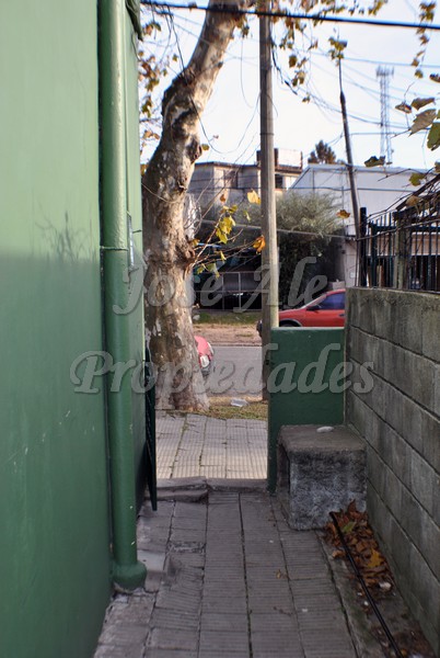 Imagen 10 de Propiedad ubicada en Pueblo Nuevo, a pasos de Colonia Shopping y de todos los servicios.