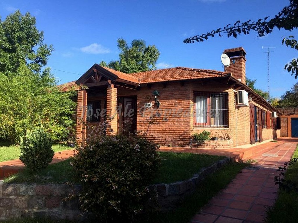 Imagen 1 de Increíble casa en Colonia Valdense.