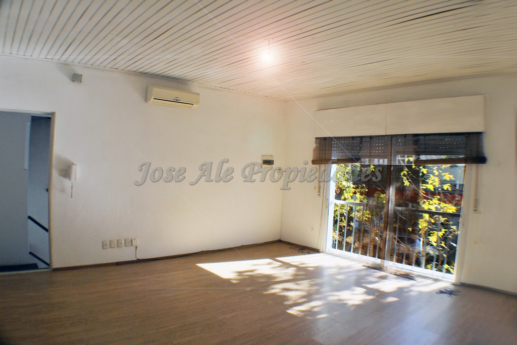 Imagen 6 de Impecable y luminoso departamento ubicado en pleno centro de Colonia del Sacramento.